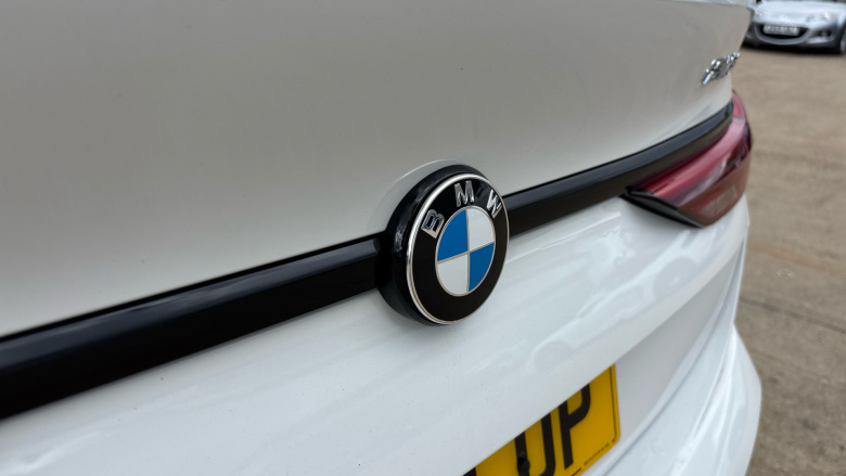 BMW 2 Series 218i [136] M Sport 4dr DCT [Pro Pack] Petrol Saloon